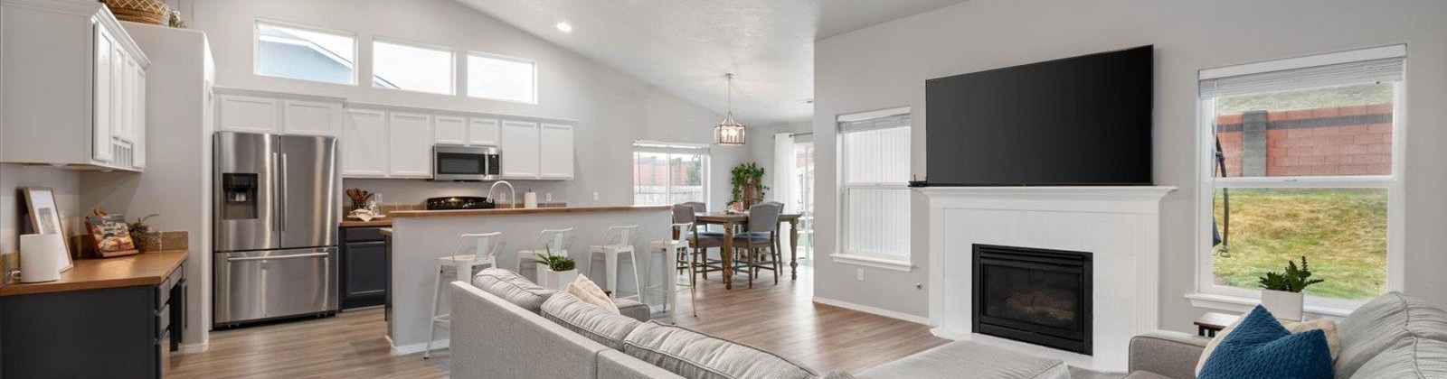 Pinehurst Street, West Richland, Washington 99353, 3 Bedrooms Bedrooms, 0 ,2 BathroomsBathrooms,Houses,For Sale,Pinehurst Street,0,291392