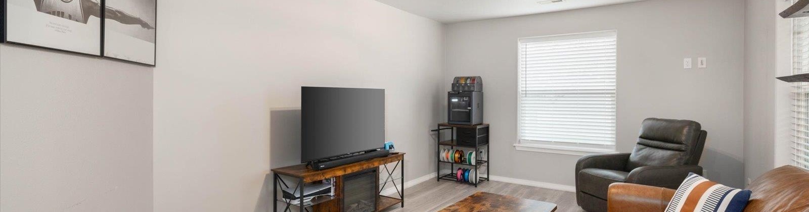 Pinehurst Street, West Richland, Washington 99353, 3 Bedrooms Bedrooms, 0 ,2 BathroomsBathrooms,Houses,For Sale,Pinehurst Street,0,291392