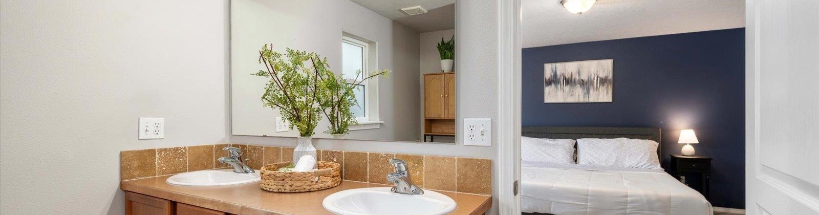 Pinehurst Street, West Richland, Washington 99353, 3 Bedrooms Bedrooms, 0 ,2 BathroomsBathrooms,Houses,For Sale,Pinehurst Street,0,291392