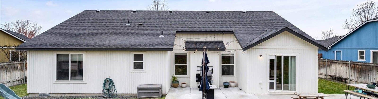 Pinehurst Street, West Richland, Washington 99353, 3 Bedrooms Bedrooms, 0 ,2 BathroomsBathrooms,Houses,For Sale,Pinehurst Street,0,291392