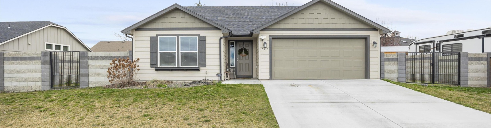 Pappys Way, Grandview, Washington 98930, 3 Bedrooms Bedrooms, 0 ,2 BathroomsBathrooms,Houses,For Sale,Pappys Way,0,291404