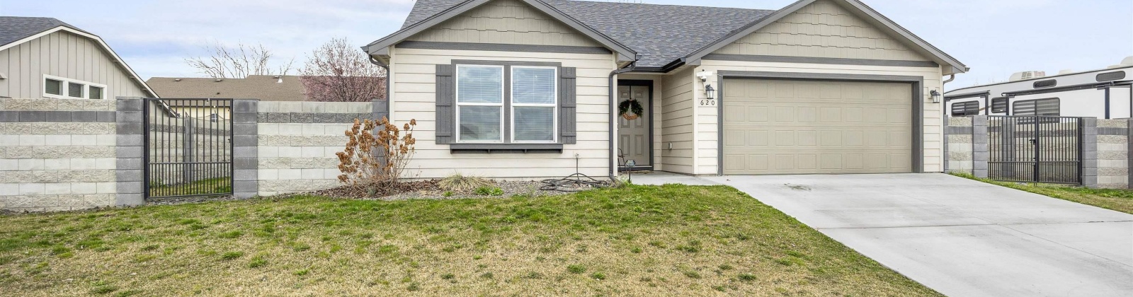 Pappys Way, Grandview, Washington 98930, 3 Bedrooms Bedrooms, 0 ,2 BathroomsBathrooms,Houses,For Sale,Pappys Way,0,291404