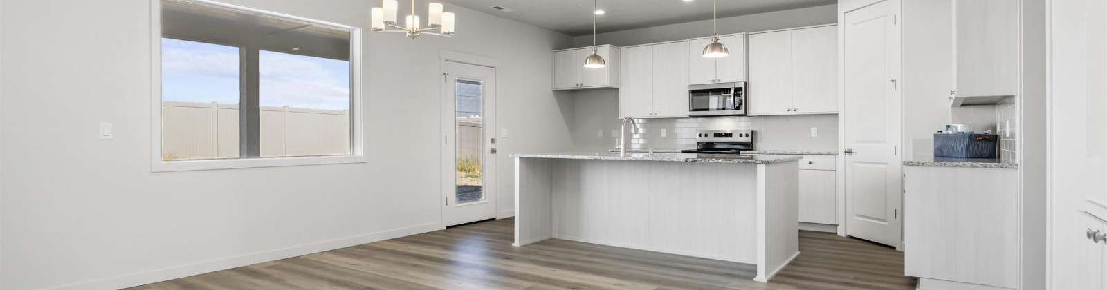 Packer St, Prosser, Washington 99350, 5 Bedrooms Bedrooms, 0 ,4 BathroomsBathrooms,Houses,For Sale,Packer St,0,291408