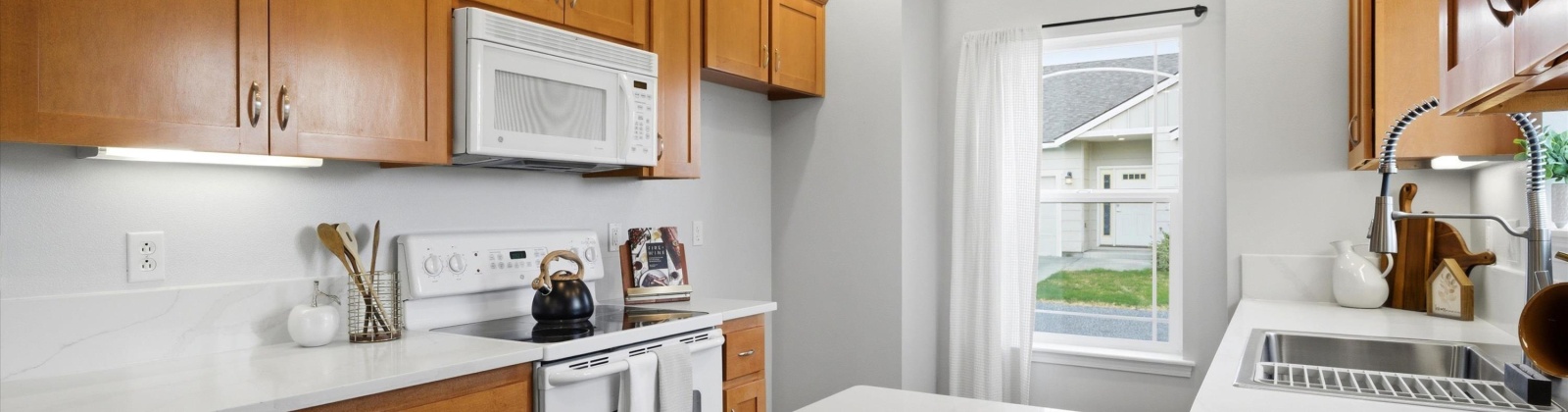 Delaware, Kennewick, Washington 99336, 2 Bedrooms Bedrooms, 0 ,2 BathroomsBathrooms,Condos/townhomes,For Sale,Delaware,0,291442