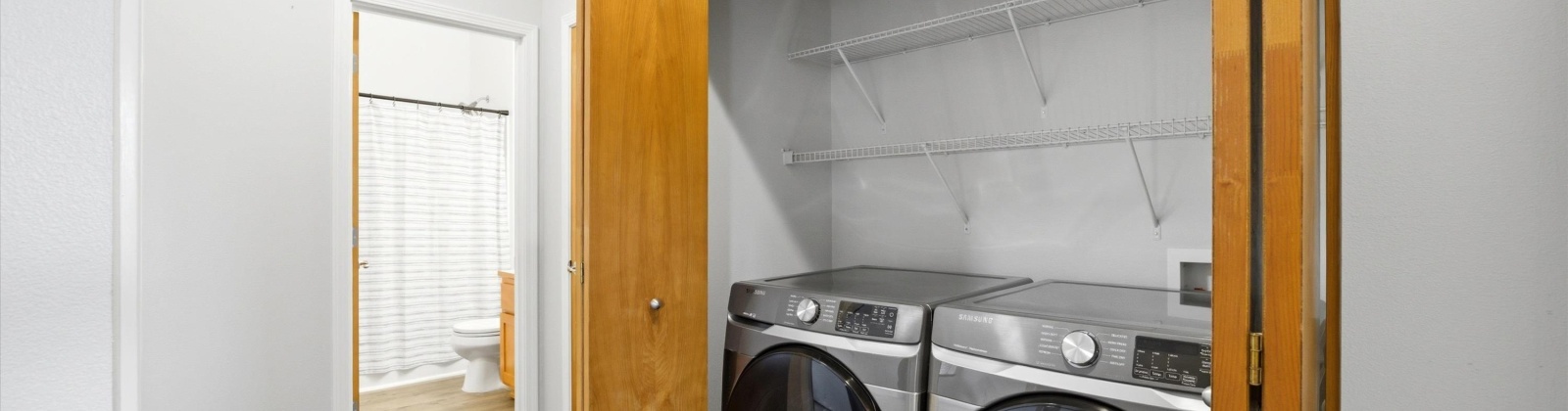 Delaware, Kennewick, Washington 99336, 2 Bedrooms Bedrooms, 0 ,2 BathroomsBathrooms,Condos/townhomes,For Sale,Delaware,0,291442