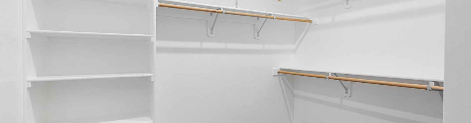 Kingwood St, Kennewick, Washington 99337, 4 Bedrooms Bedrooms, 0 ,2 BathroomsBathrooms,Houses,For Sale,Kingwood St,0,291444