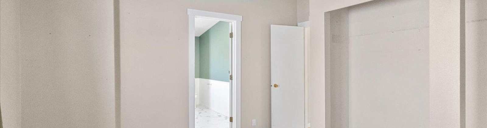 69th Ave, Yakima, Washington 98908, 3 Bedrooms Bedrooms, 0 ,1 BathroomBathrooms,Manufactured Homes,For Sale,69th Ave,0,291534