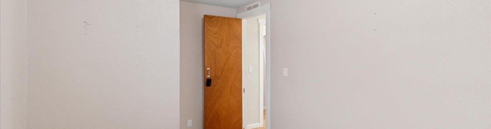 69th Ave, Yakima, Washington 98908, 3 Bedrooms Bedrooms, 0 ,1 BathroomBathrooms,Manufactured Homes,For Sale,69th Ave,0,291534