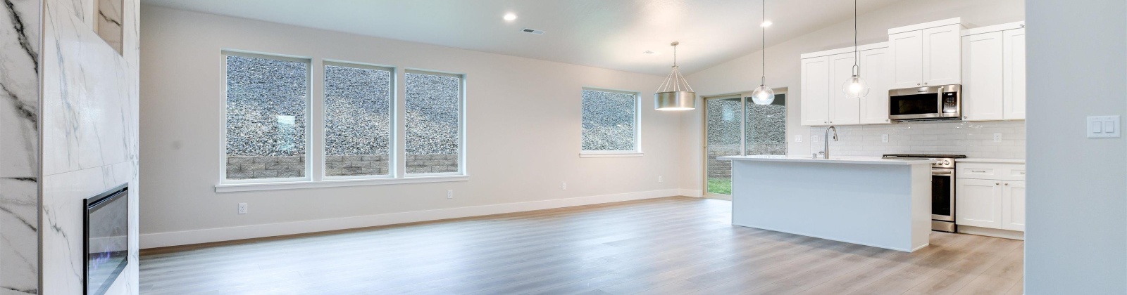 30th Pl, Kennewick, Washington 99338, 4 Bedrooms Bedrooms, ,2 BathroomsBathrooms,Site Built-owned Lot,For Sale,30th Pl,276296