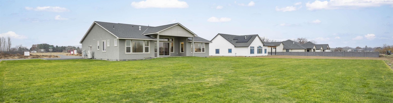 Blackfoot Drive, Pasco, Washington 99301, 3 Bedrooms Bedrooms, ,3 BathroomsBathrooms,Site Built-owned Lot,For Sale,Blackfoot Drive,277202