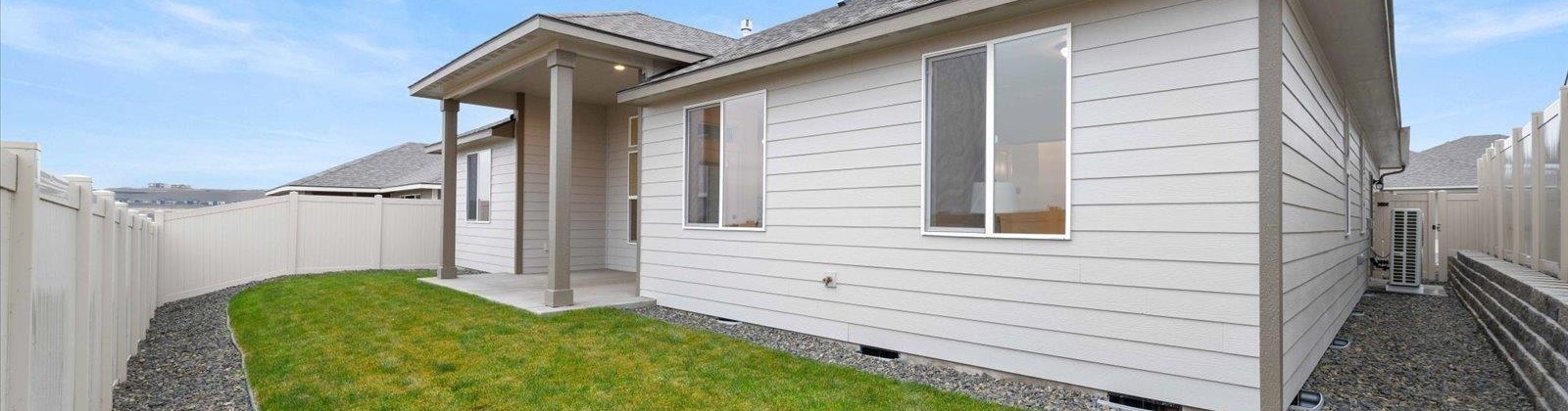 Wilson St, Kennewick, Washington 99338, 4 Bedrooms Bedrooms, ,2 BathroomsBathrooms,Site Built-owned Lot,For Sale,Wilson St,277221