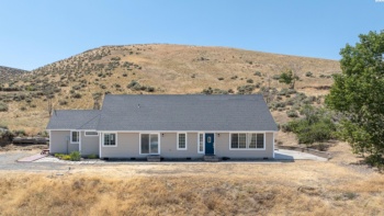 99 Pr SE, Benton City, Washington 99320, 3 Bedrooms Bedrooms, ,3 BathroomsBathrooms,Site Built-owned Lot,For Sale,99 Pr SE,277520