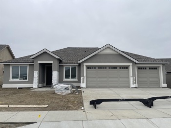 Kasama Way, Richland, Washington 99354, 3 Bedrooms Bedrooms, ,3 BathroomsBathrooms,Site Built-owned Lot,For Sale,Kasama Way,276566