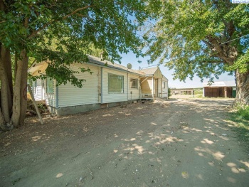 Chase Rd, Grandview, Washington 98930, 4 Bedrooms Bedrooms, ,1 BathroomBathrooms,Site Built-owned Lot,For Sale,Chase Rd,278368