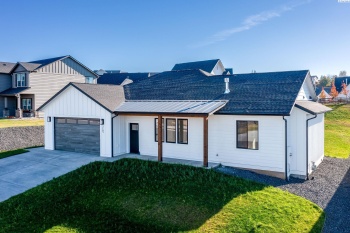 Canyon View, Pullman, Washington 99163, 3 Bedrooms Bedrooms, ,2 BathroomsBathrooms,Site Built-owned Lot,For Sale,Canyon View,278885