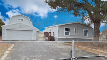Quinn St, Kennewick, Washington 99337, 3 Bedrooms Bedrooms, ,2 BathroomsBathrooms,Manufactured-owned Lot,For Sale,Quinn St,279163