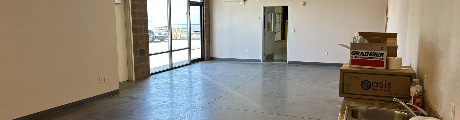 Hillsboro, Ste 102 & 103, Pasco, Washington, ,Industrial,For Sale,Hillsboro, Ste 102 & 103,279202