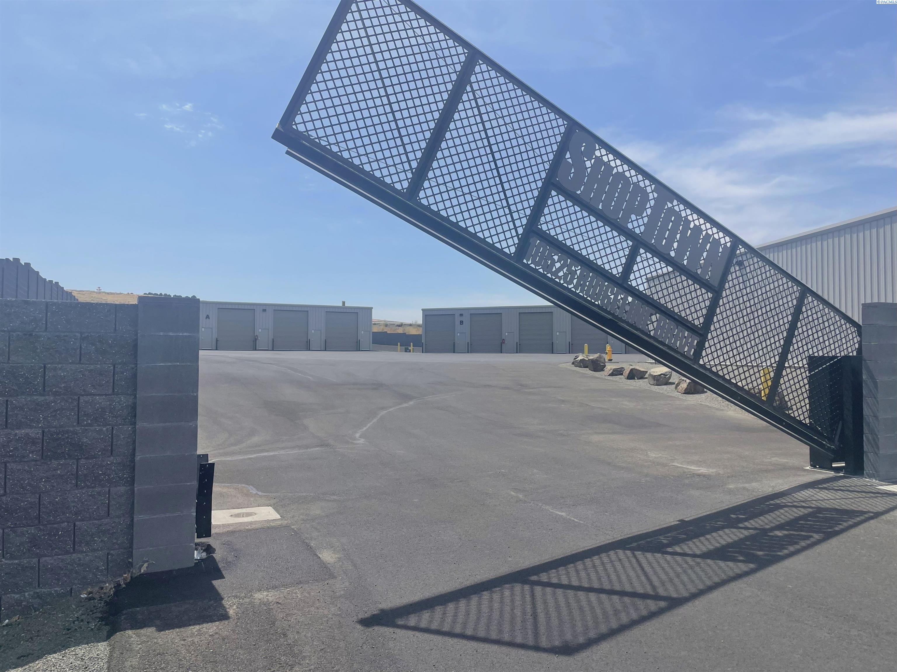 Ridgeline Dr, Kennewick, Washington 99338, 0 , 0 ,0,Commercial,For Sale,Ridgeline Dr,0,279270