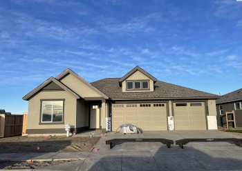 Kasama Way, Richland, Washington 99354, 3 Bedrooms Bedrooms, ,2 BathroomsBathrooms,Site Built-owned Lot,For Sale,Kasama Way,276572