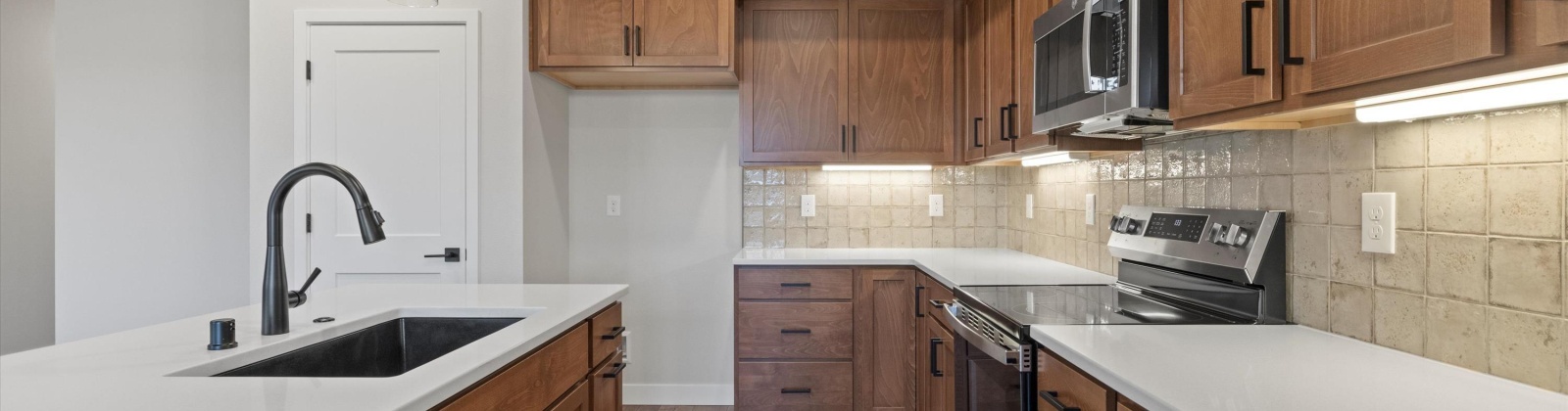 Morningside Parkway, Richland, Washington 99352, 3 Bedrooms Bedrooms, ,2 BathroomsBathrooms,Site Built-owned Lot,For Sale,Morningside Parkway,279524