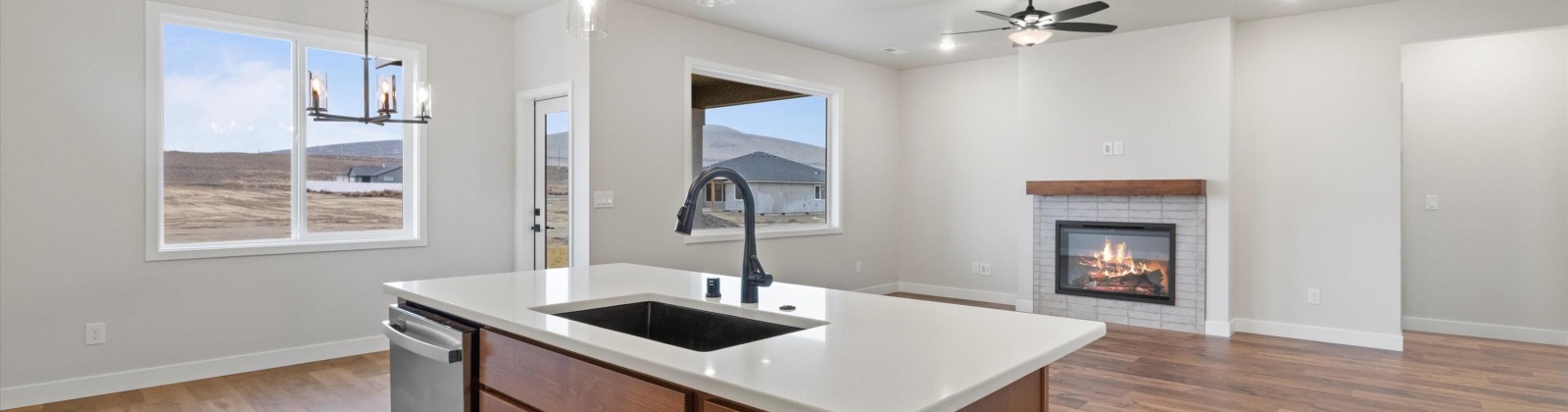 Morningside Parkway, Richland, Washington 99352, 3 Bedrooms Bedrooms, ,2 BathroomsBathrooms,Site Built-owned Lot,For Sale,Morningside Parkway,279524