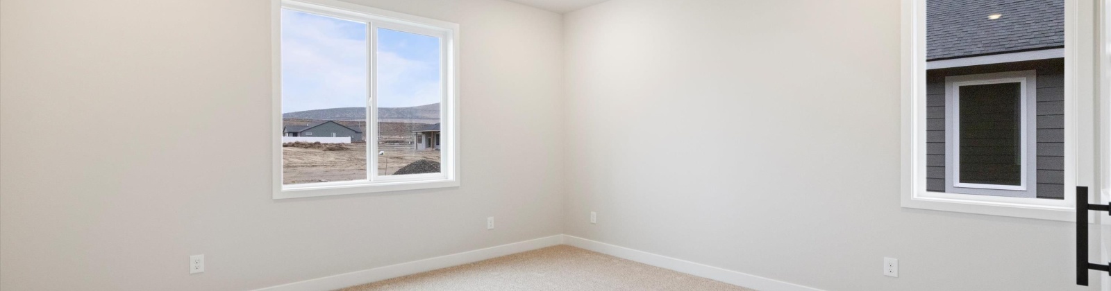 Morningside Parkway, Richland, Washington 99352, 3 Bedrooms Bedrooms, ,2 BathroomsBathrooms,Site Built-owned Lot,For Sale,Morningside Parkway,279524