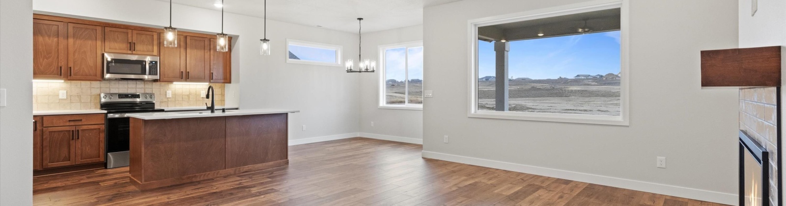Morningside Parkway, Richland, Washington 99352, 3 Bedrooms Bedrooms, ,2 BathroomsBathrooms,Site Built-owned Lot,For Sale,Morningside Parkway,279524