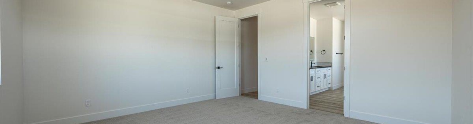 Union St, Kennewick, Washington 99337, 4 Bedrooms Bedrooms, ,3 BathroomsBathrooms,For Sale,Union St,279579