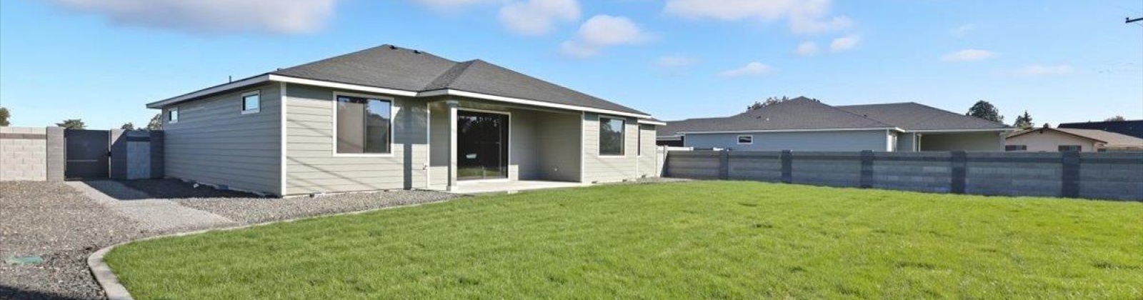 Union St, Kennewick, Washington 99337, 4 Bedrooms Bedrooms, 0 ,3 BathroomsBathrooms,Houses,For Sale,Union St,0,279579