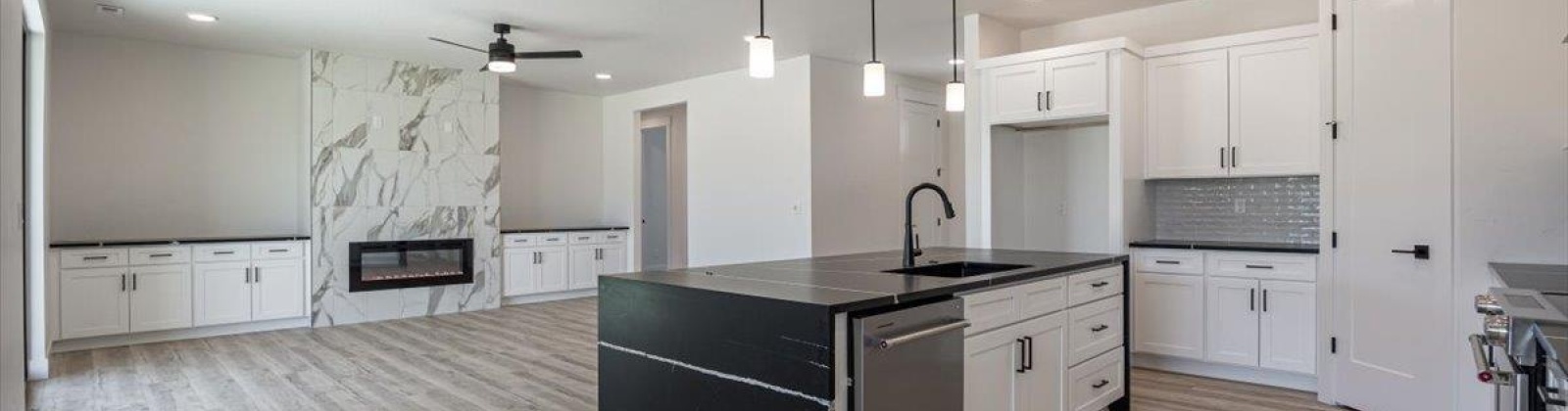 Union St, Kennewick, Washington 99337, 4 Bedrooms Bedrooms, ,3 BathroomsBathrooms,For Sale,Union St,279579