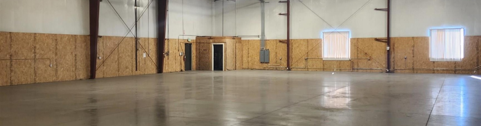 Utah Ave, Ste A-Q, Pasco, Washington 99301, ,11 BathroomsBathrooms,Industrial,For Sale,Utah Ave, Ste A-Q,279613