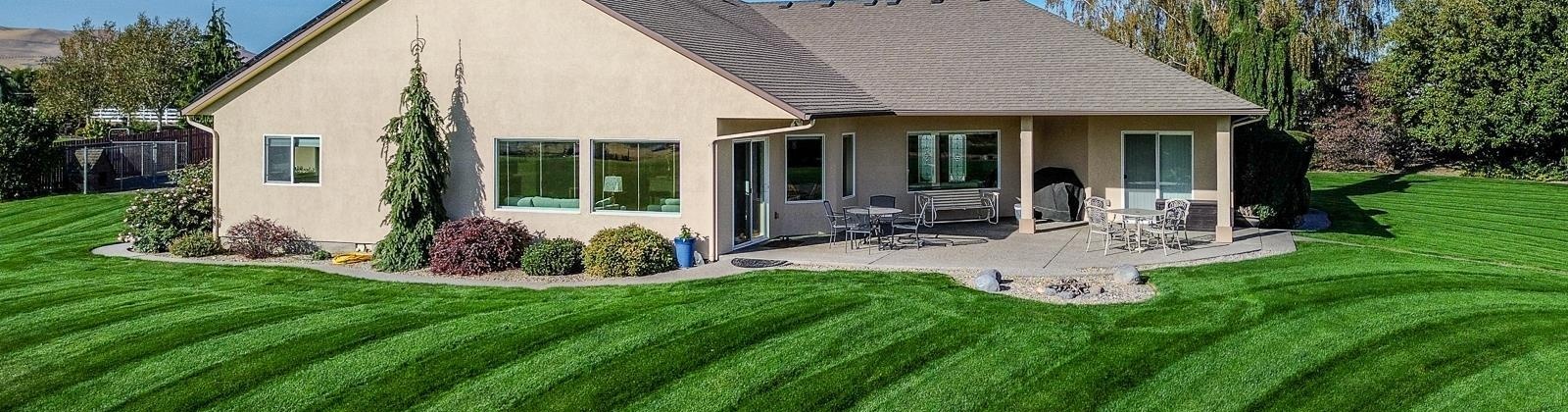 1366 Pr SW, Prosser, Washington 99350, 4 Bedrooms Bedrooms, ,3 BathroomsBathrooms,Site Built-owned Lot,For Sale,1366 Pr SW,279630