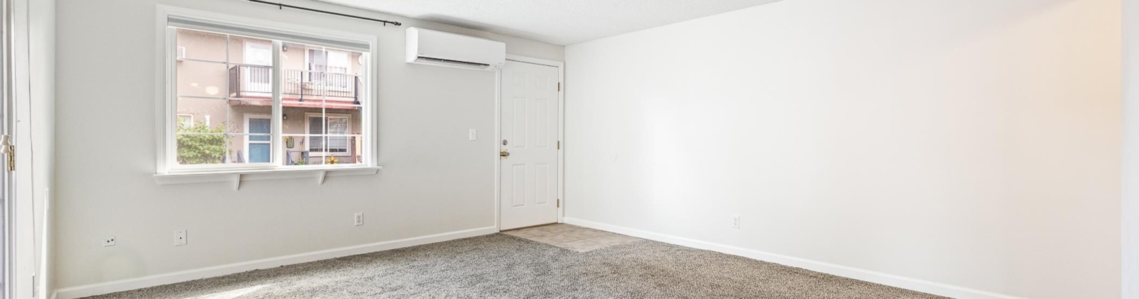 40th Ave, West Richland, Washington 99353, 1 Bedroom Bedrooms, ,1 BathroomBathrooms,Condo,For Sale,40th Ave,279808