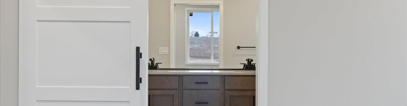 Morningside Parkway, Richland, Washington 99352, 3 Bedrooms Bedrooms, ,2 BathroomsBathrooms,Site Built-owned Lot,For Sale,Morningside Parkway,279874