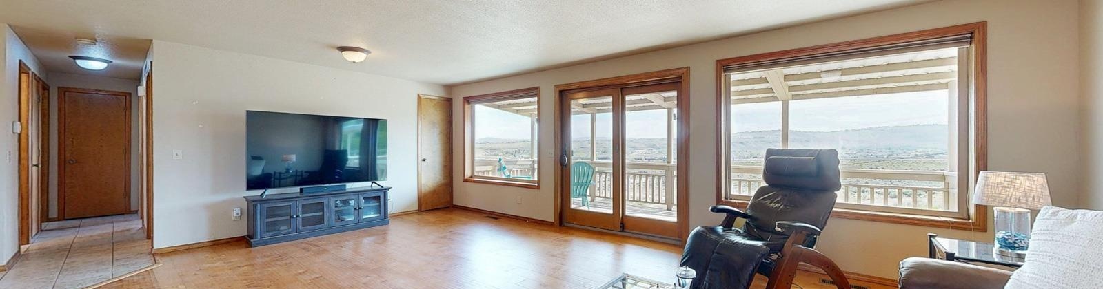 Reata Road, Kennewick, Washington 99338, 4 Bedrooms Bedrooms, ,3 BathroomsBathrooms,Site Built-owned Lot,For Sale,Reata Road,279944