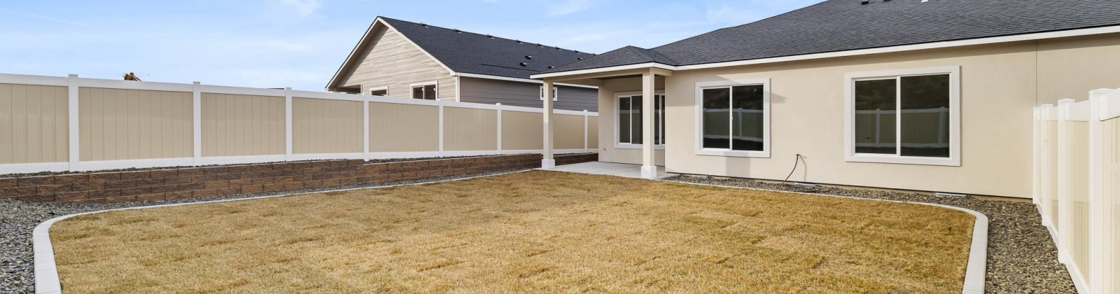 Nuthatch Street, Richland, Washington 99352, 3 Bedrooms Bedrooms, ,2 BathroomsBathrooms,Town House,For Sale,Nuthatch Street,280128