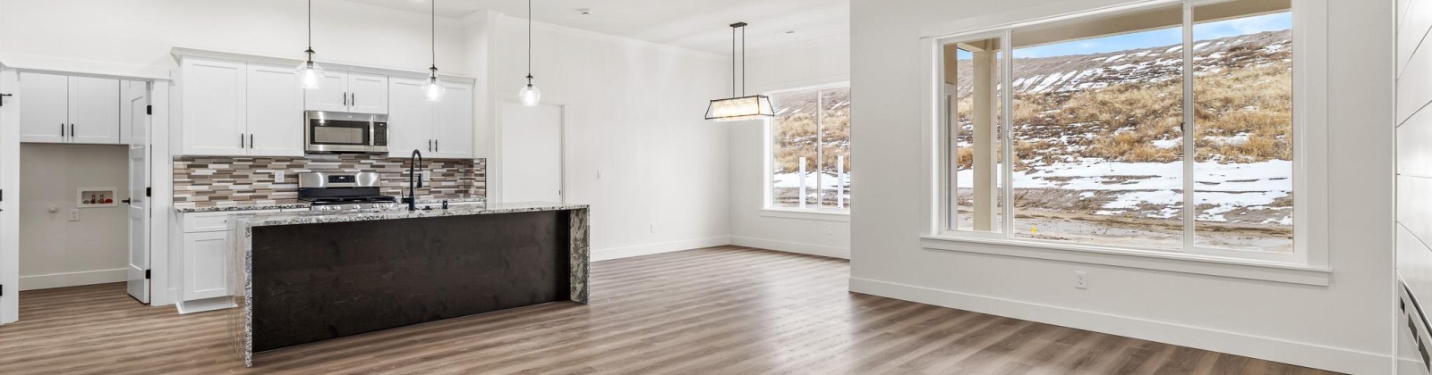 Nuthatch Street, Richland, Washington 99352, 3 Bedrooms Bedrooms, ,2 BathroomsBathrooms,Town House,For Sale,Nuthatch Street,280128