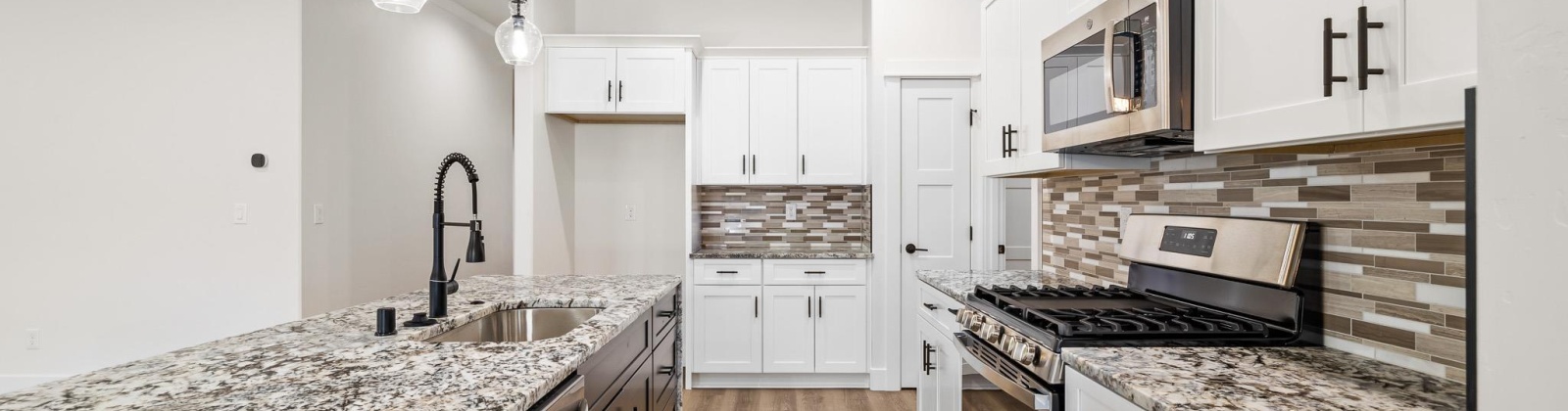 Nuthatch Street, Richland, Washington 99352, 3 Bedrooms Bedrooms, ,2 BathroomsBathrooms,Town House,For Sale,Nuthatch Street,280128