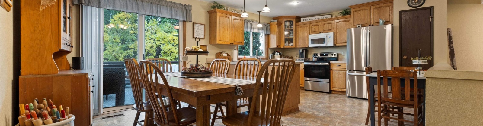 Scoon Rd, Sunnyside, Washington 98944, 4 Bedrooms Bedrooms, ,3 BathroomsBathrooms,Site Built-owned Lot,For Sale,Scoon Rd,280168