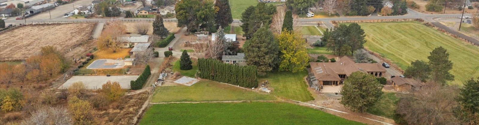 Scoon Rd, Sunnyside, Washington 98944, 4 Bedrooms Bedrooms, ,3 BathroomsBathrooms,Site Built-owned Lot,For Sale,Scoon Rd,280168
