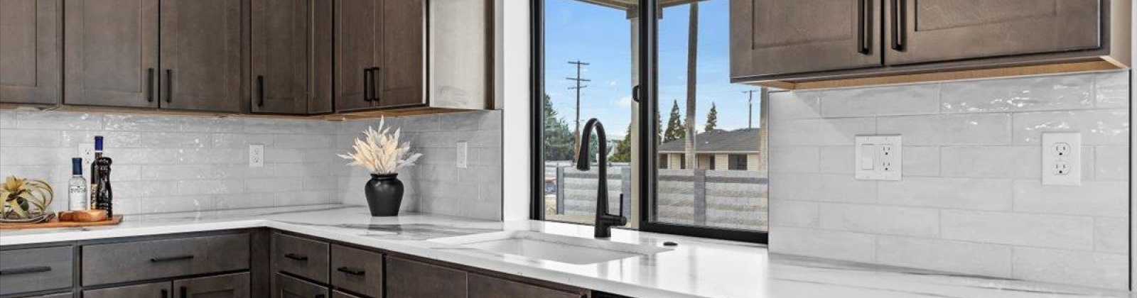 19th Ave, Kennewick, Washington 99337, 3 Bedrooms Bedrooms, 0 ,3 BathroomsBathrooms,Houses,For Sale,19th Ave,0,280162