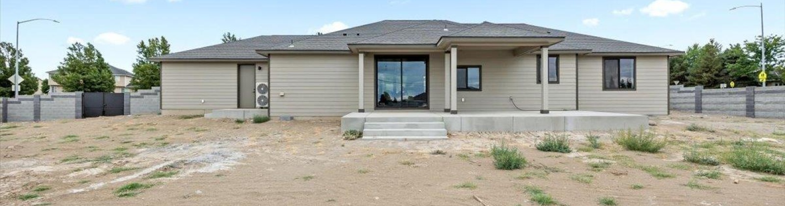 19th Ave, Kennewick, Washington 99337, 3 Bedrooms Bedrooms, 0 ,3 BathroomsBathrooms,Houses,For Sale,19th Ave,0,280162